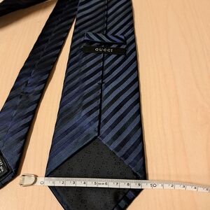 Gucci Navy Diagonal Striped Tie